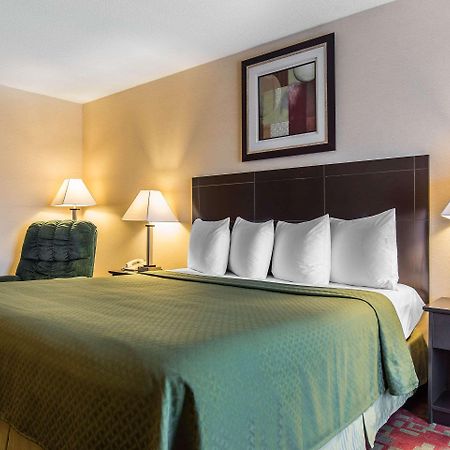 Quality Inn Shelburne - Burlington Exterior photo