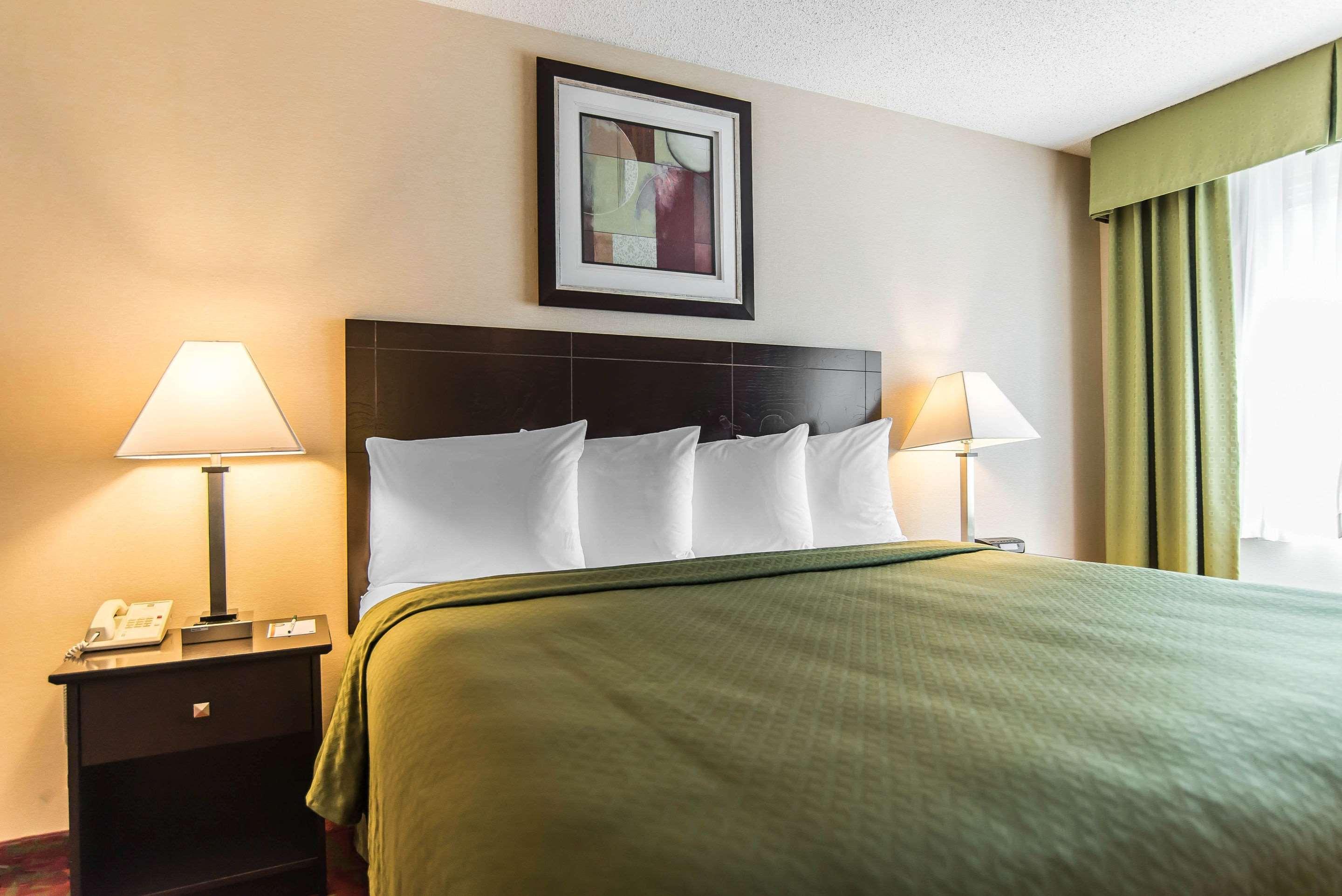 Quality Inn Shelburne - Burlington Exterior photo